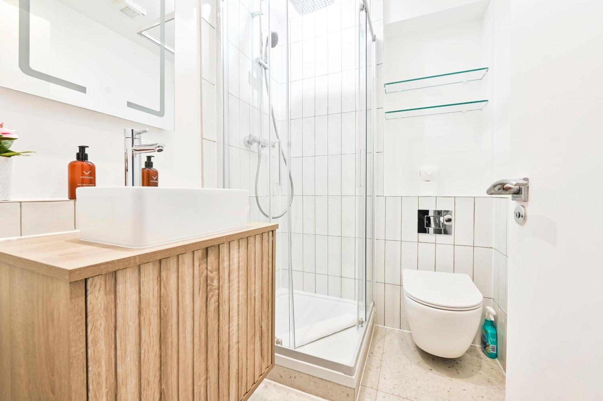 Wonderful Fitzrovia 3 Bed Apartment Лондон Экстерьер фото